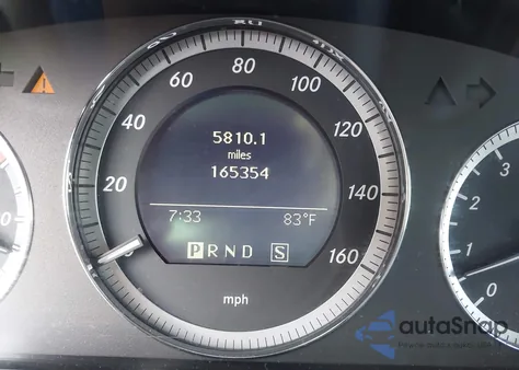 2009 Mercedes-Benz C 300 Luxury 4Matic/Sport 4Matic z USA, uszkodzony, nr VIN WDDGF81X19F220951